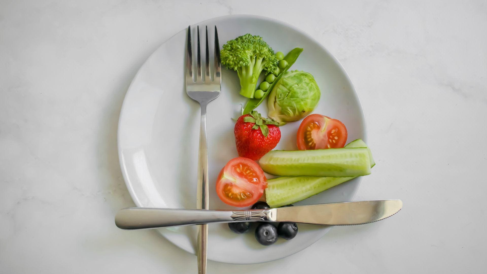 Plate_Fruits_Vegetables